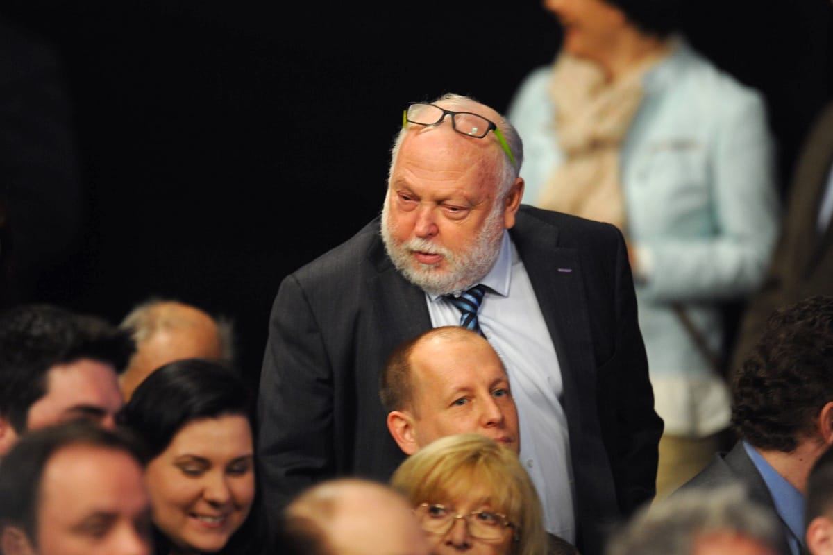 Orbánék évekig halogatták Andy Vajna átvilágítását 