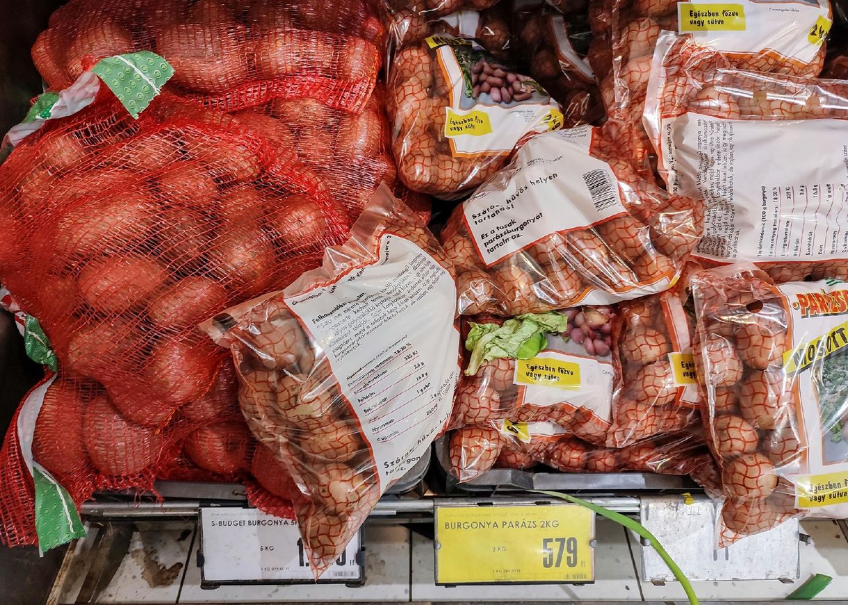 Nyomozás indulhat az uniós pénzből túlárazottan vásárolt állami élelmiszer-segélycsomagok miatt