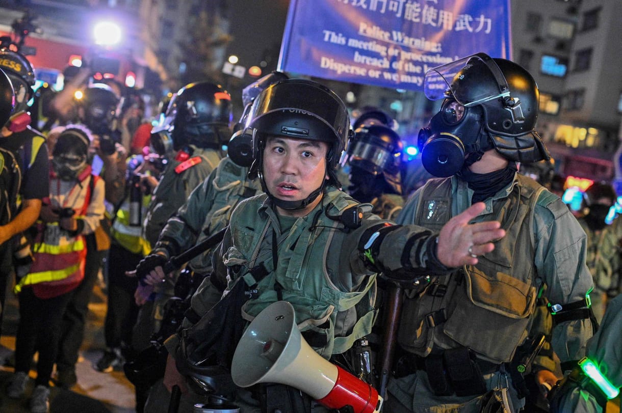 Karácsony első napja sem telt el összecsapások nélkül Hongkongban