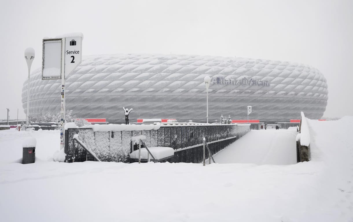 Akkora hó esett le Münchenben, hogy elmarad Schaferék meccse