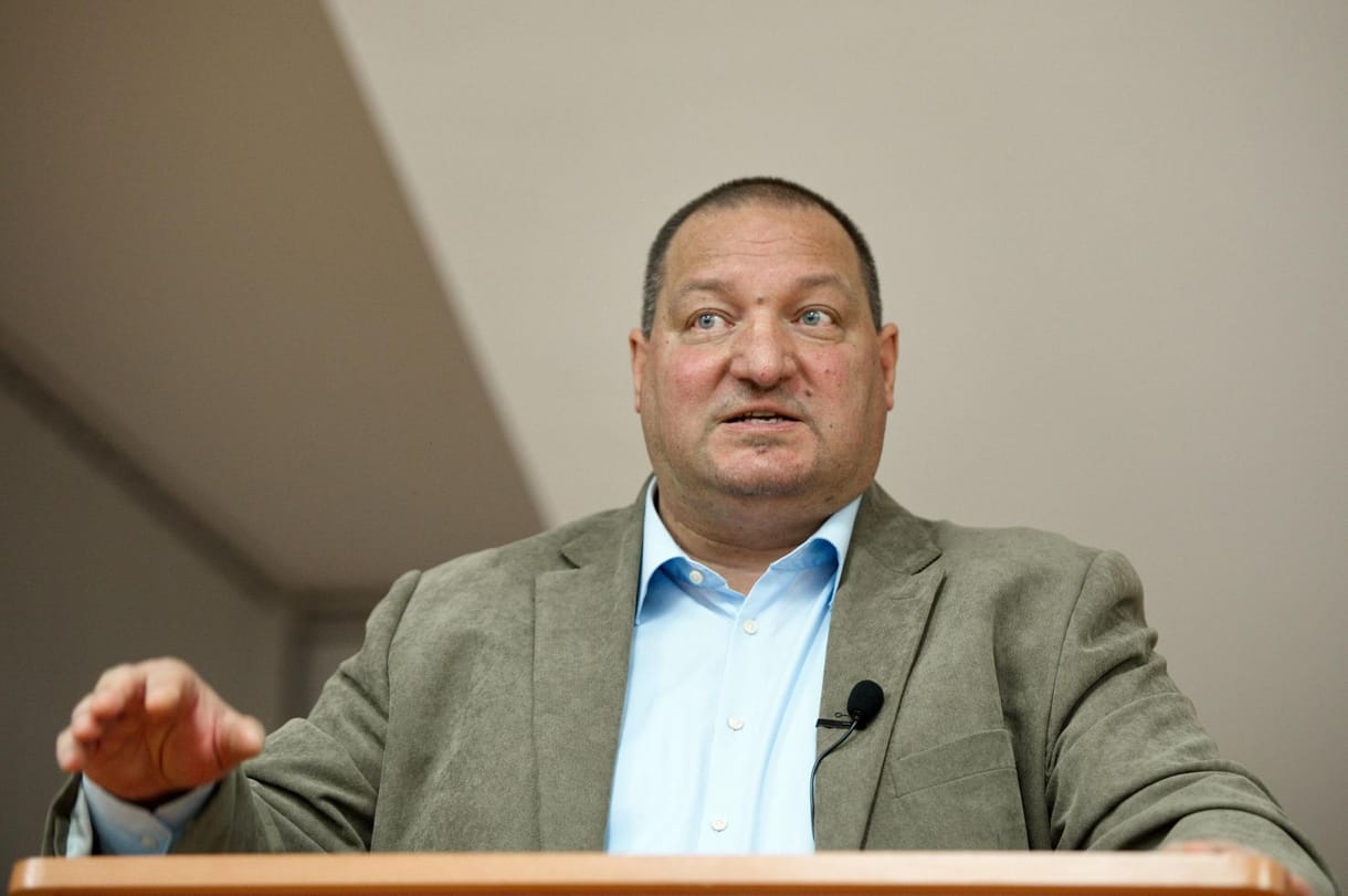 Németh Szilárd ismét menekültáradatról értekezik