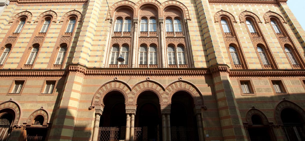Már tudhatják a nyomozók, kik és hogyan lopták el a pénzt a Rumbach utcai zsinagóga felújításából
