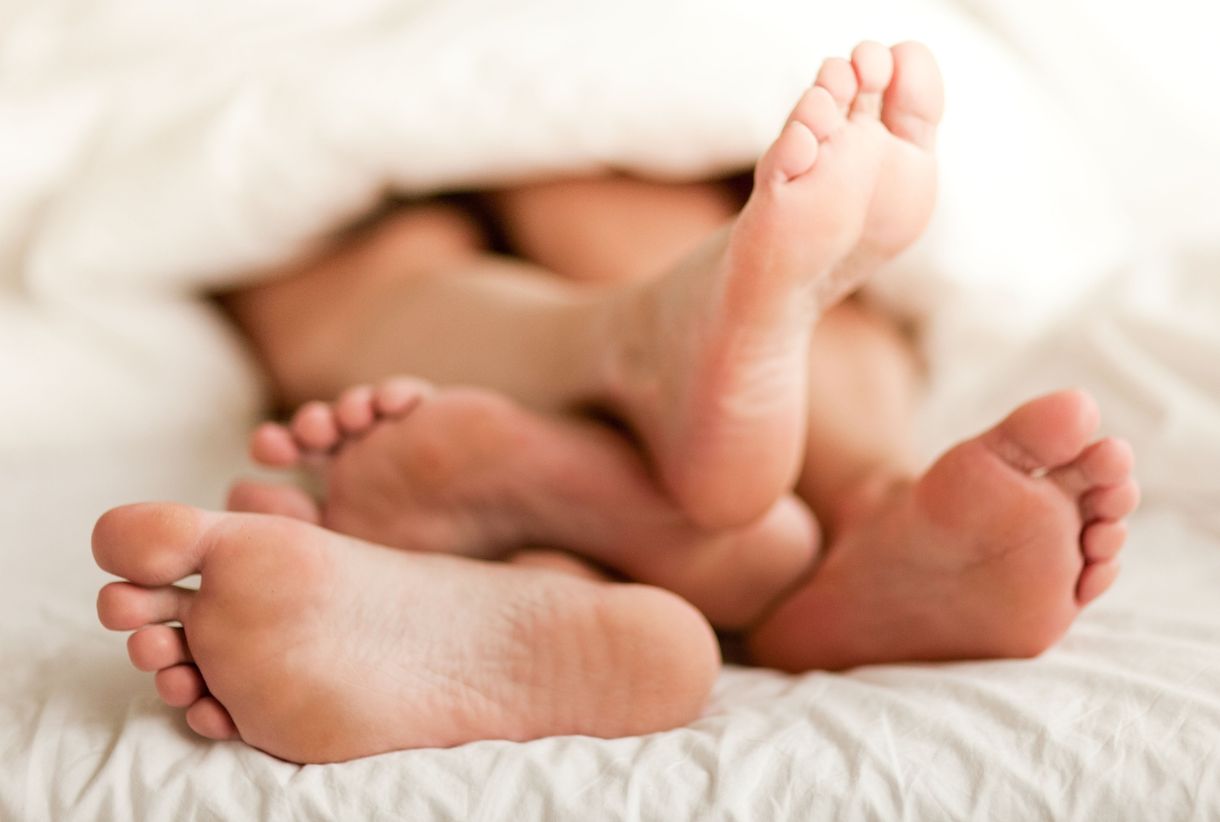 A félrelépőkkel jobban jár az állam, mint a rossz kapcsolatokba belebetegedőkkel?