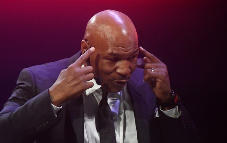 „Varangymérget szívtam, majd Isten arra kért, hogy bunyózzak” – ezért vállalta el Mike Tyson a Jake Paul elleni bokszmeccset