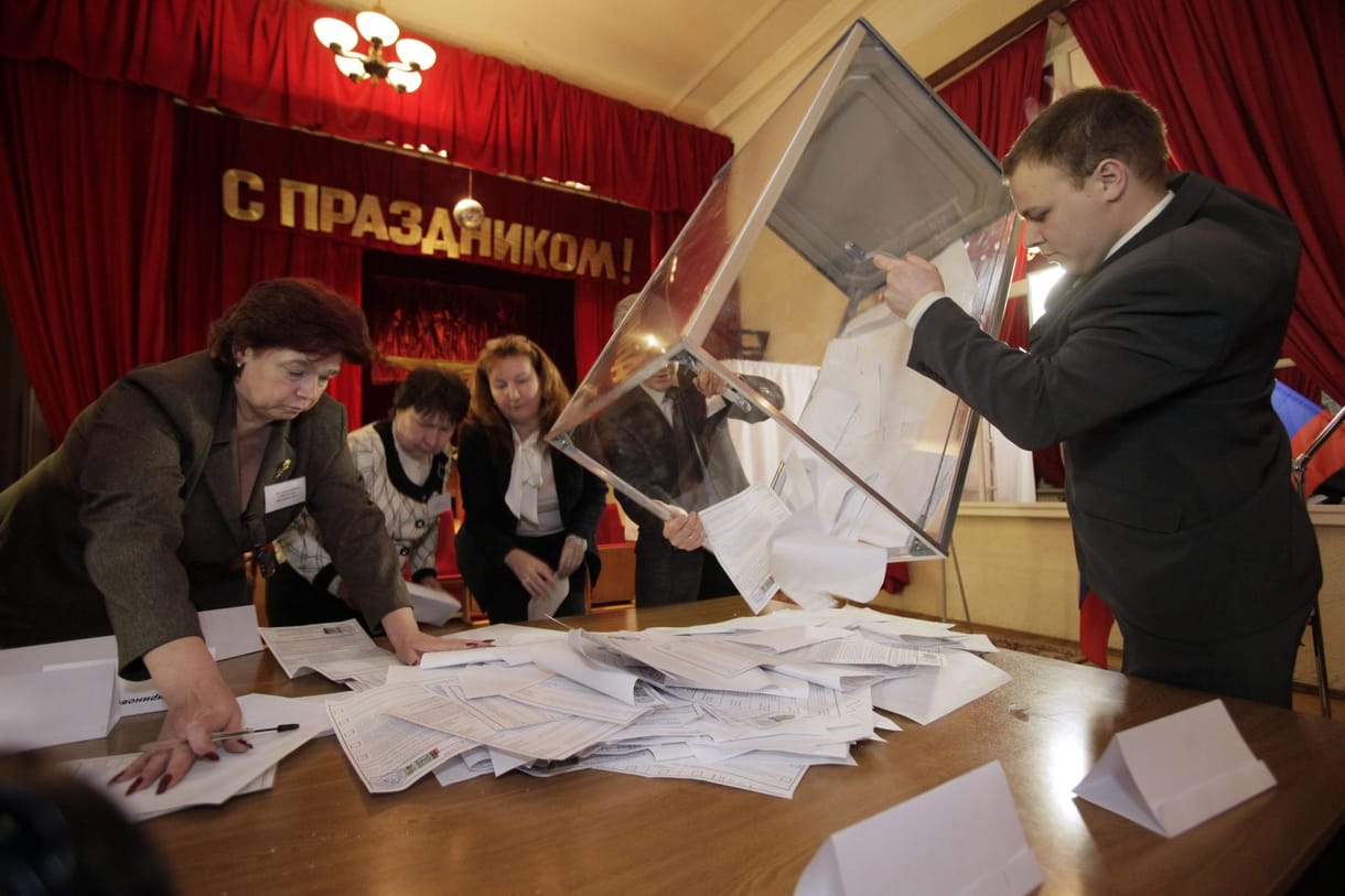 Exit-poll: Putyin nyerte az orosz elnökválasztást