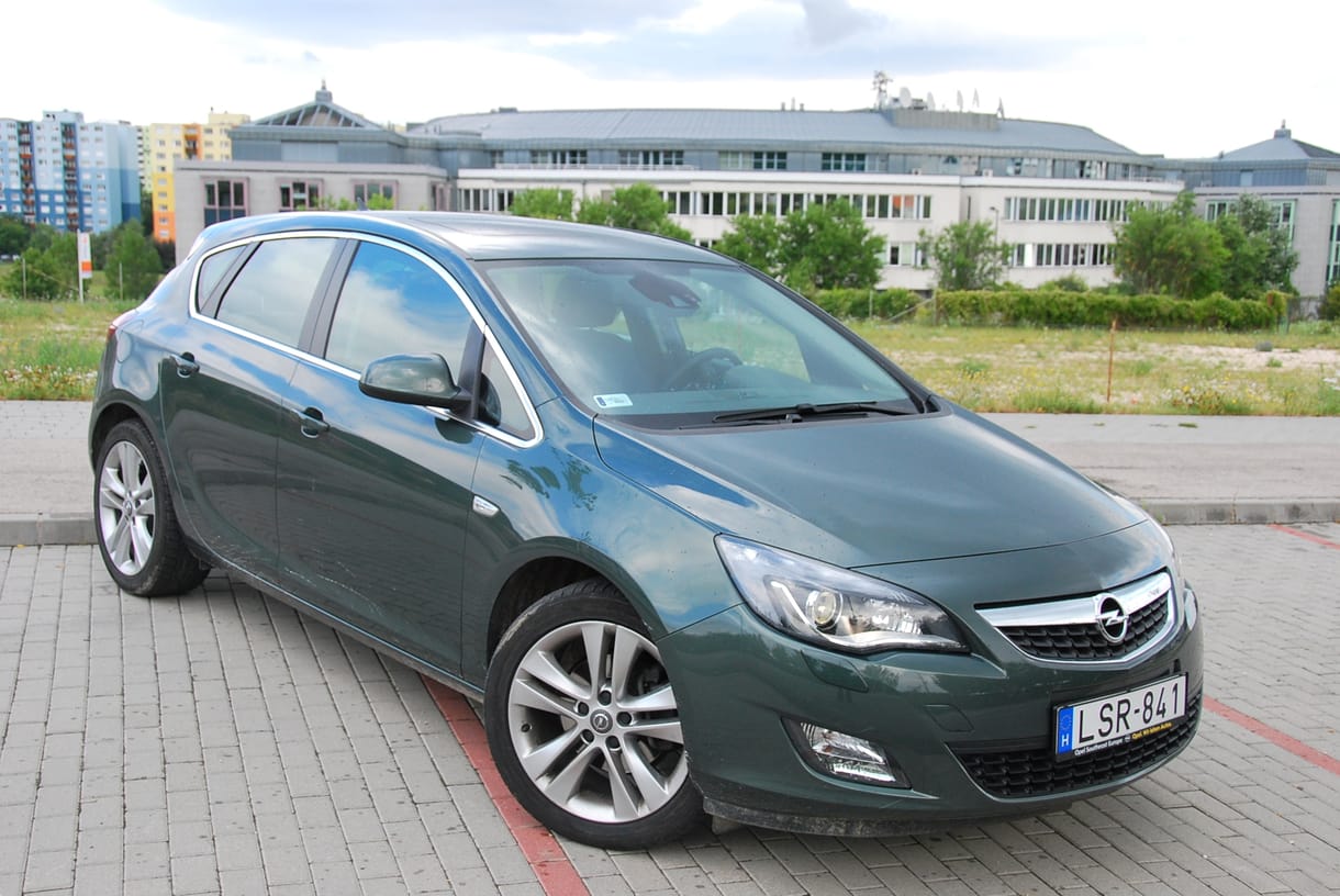 Opel Astra teszt: megdolgozik az áráért