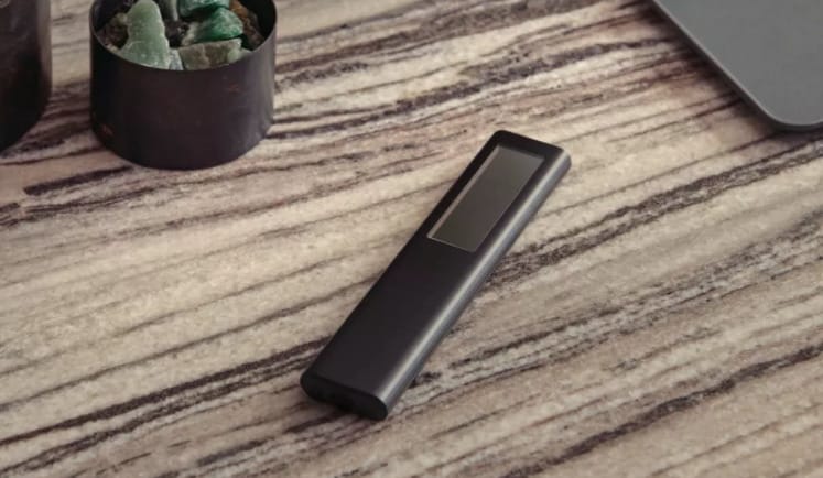 Napelemes távirányítót ad új tévéi mellé a Samsung