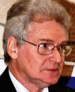 Martin József: Csődben a „haszonvehetetlen ideológok”