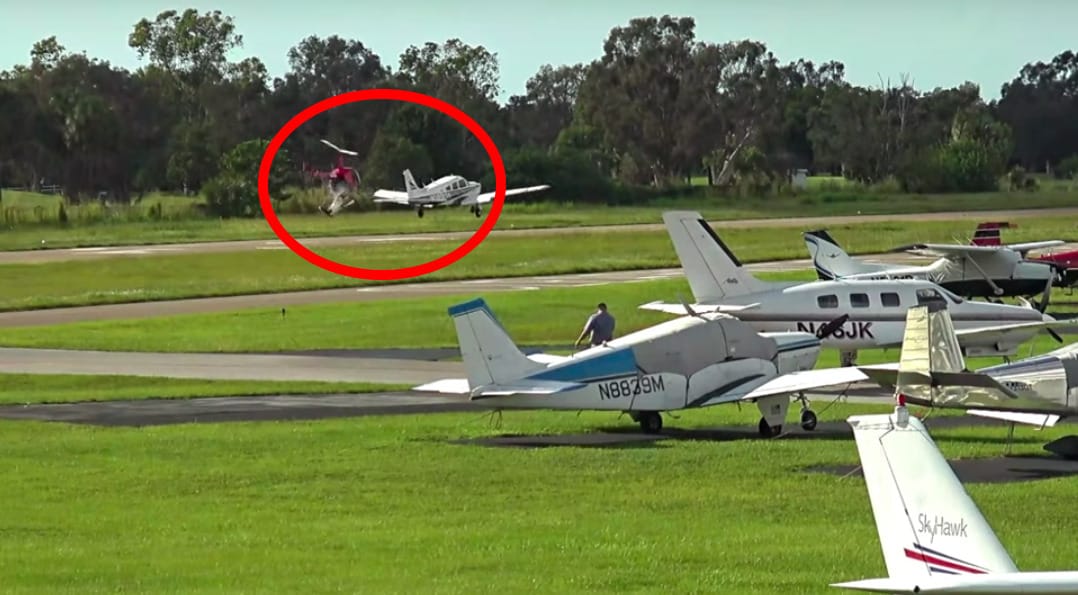 Közzétették a videót: csoda, hogy mindenki túlélte a repülő és helikopter ütközését