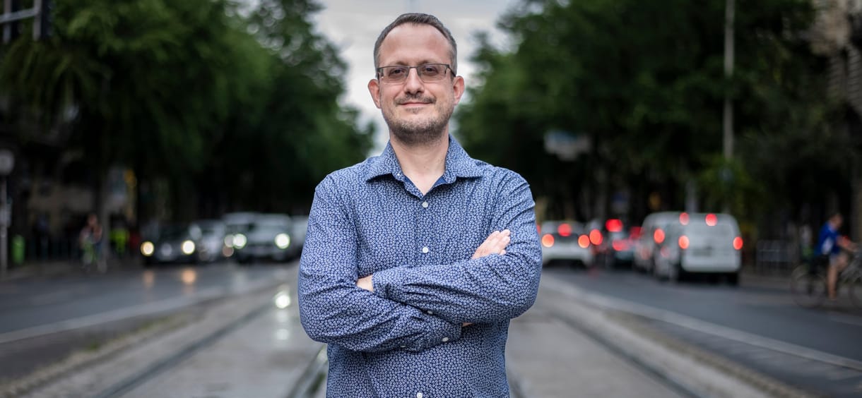 Hova jutott Hügel Hajnalka a Nefelejcs utcai szoba-konyhából? – 30 budapesti legenda Kordos Szabolcs új könyvében