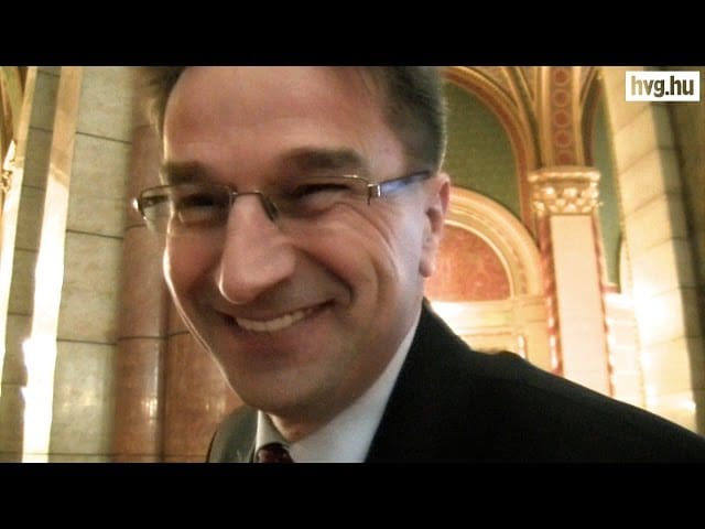 Hová lett a Fidesz lelke? - Bayer Zsolt nyomdokain járva videóztunk