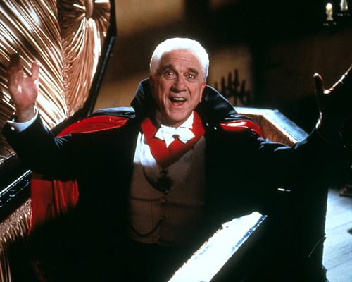 Elhunyt Leslie Nielsen