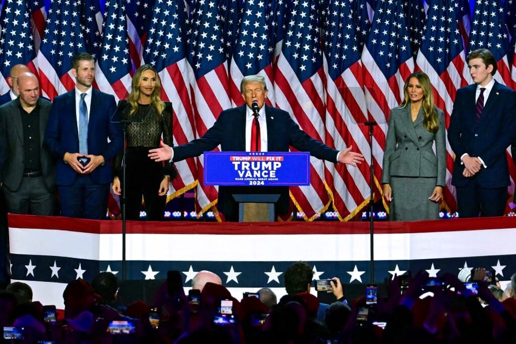 Eldőlt az amerikai elnökválasztás, sorra érkeznek Trumphoz a gratulációk – az események percről percre