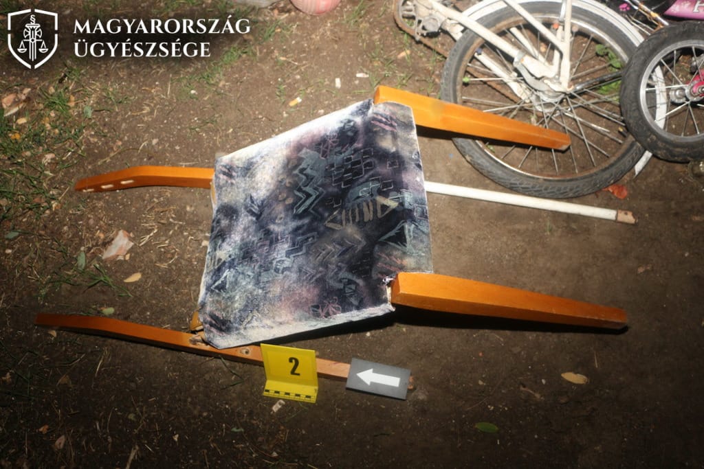 Székkel verte agyon a cigit kérő férfit, vádat emeltek ellene