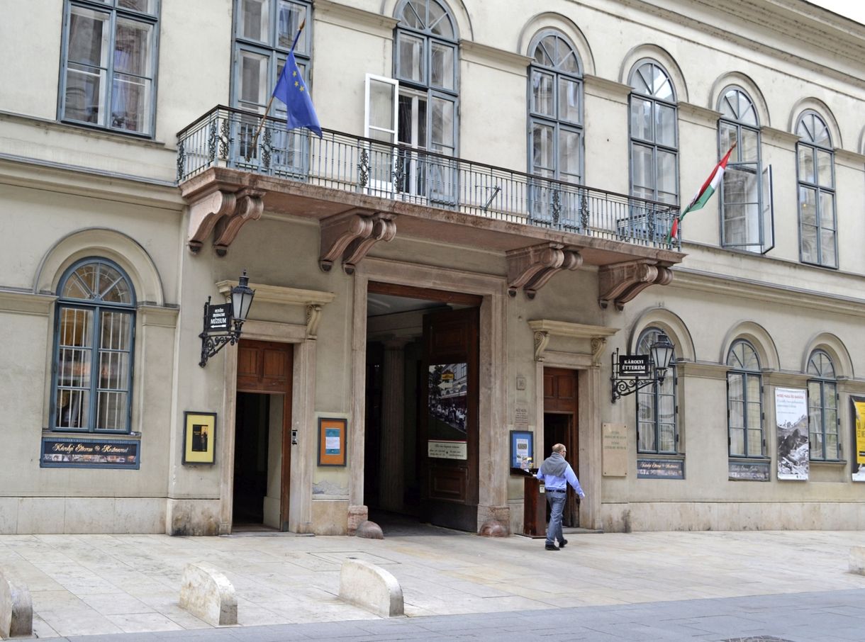 A Szépírók Társasága levélben aggódik Prőhle Gergely menesztése miatt