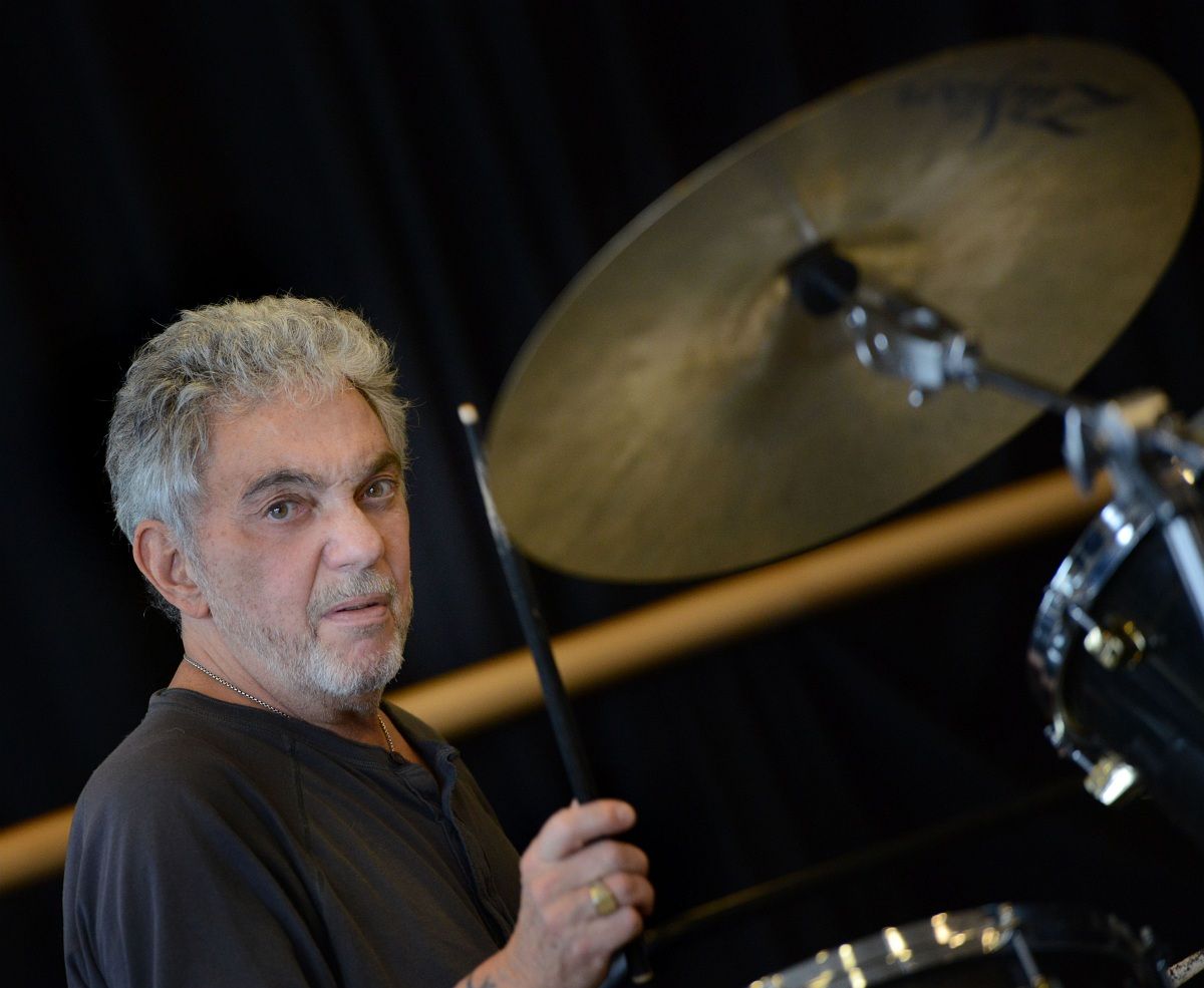 Jimi Hendrix születésnapi buli a MüPa-ban - Steve Gadd-interjú