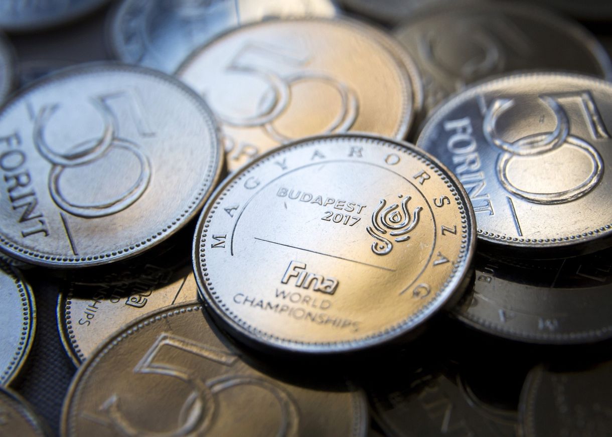 Megszólalt az MNB a haldokló forint ügyében
