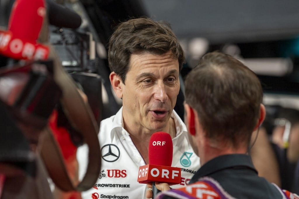 Toto Wolff összetört egy versenyautót