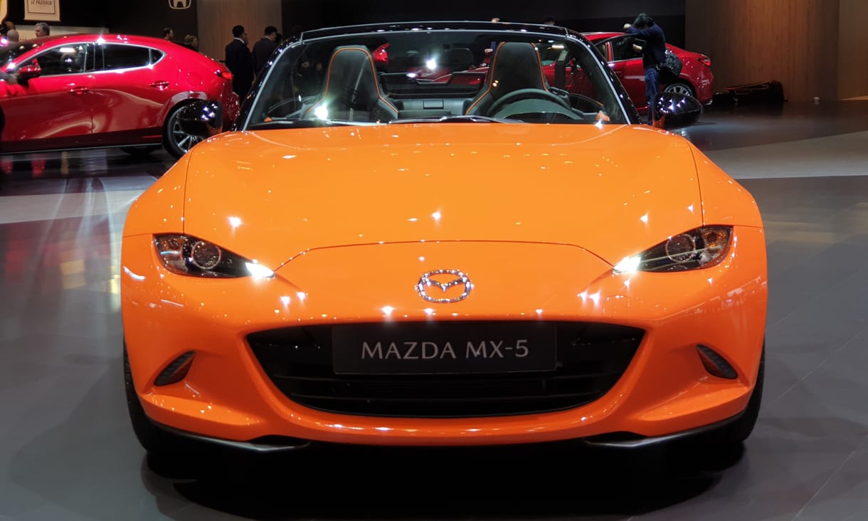 Üléspróbát vettünk a 30. szülinapos jubileumi Mazda MX-5-ben