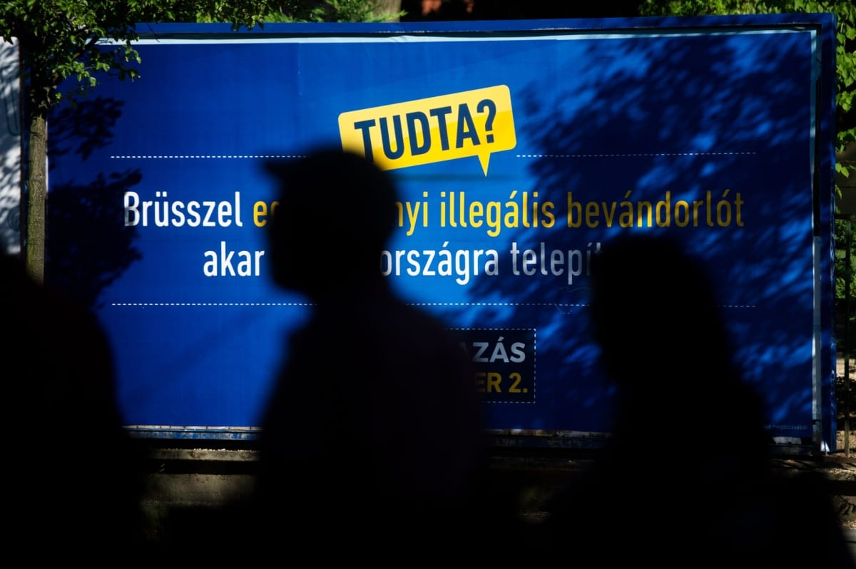 A kormány menekültellenes kampánya még a Brexit-kampánynál is drágább