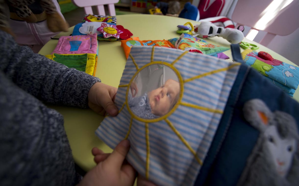 Családvédelem másként: csak mert gyereke van, még ne maradjon ki az iskolából