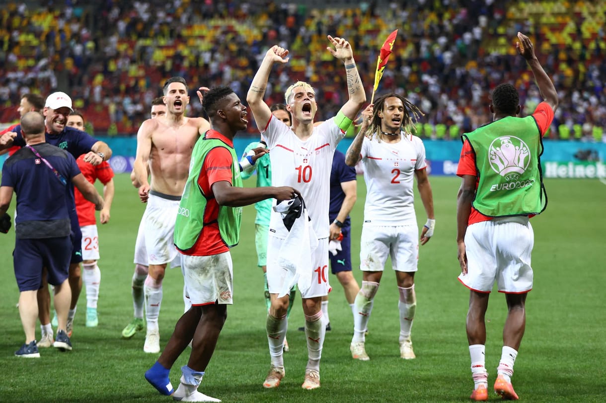 Őrült meccsek, spanyol továbbjutás, francia kiesés – ilyen volt a nyolcaddöntők harmadik napja