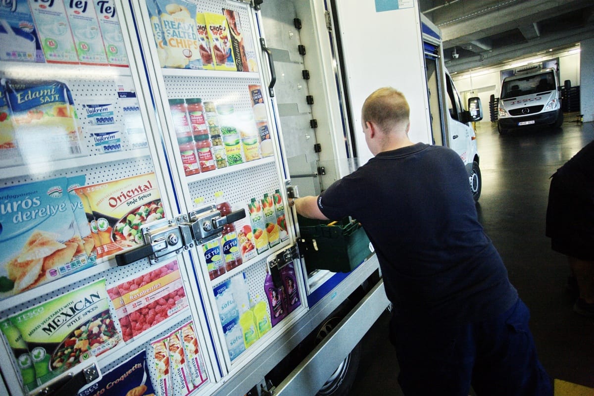 Tudja, min spórolhat 100 milliókat a Tesco? Ráadásul a vásárlók is jól járnak vele