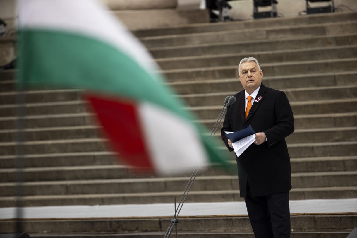 VSquare: Orbán balkáni eszkalációt kockáztatott, az USA leplezte le a TEK boszniai akcióját