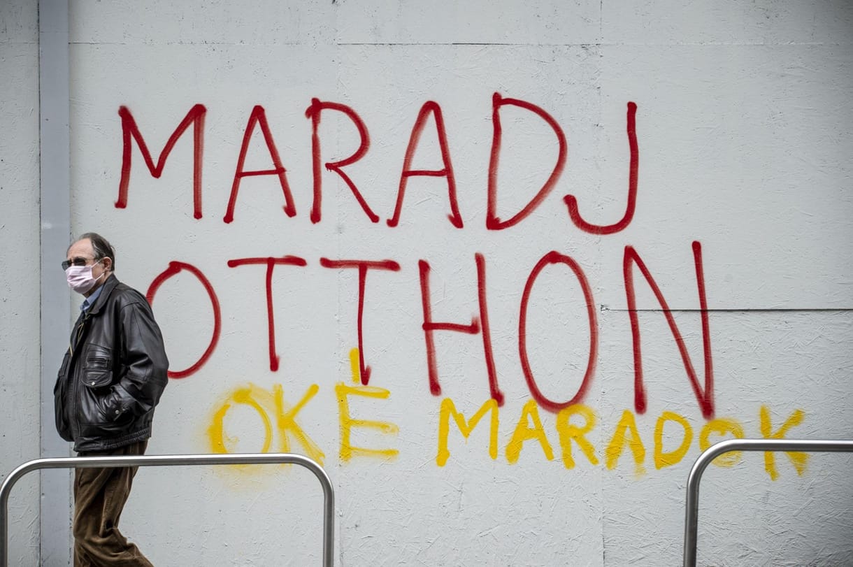 Hiába a harmadik hullám, a magyarok nem szeretnek otthon maradni