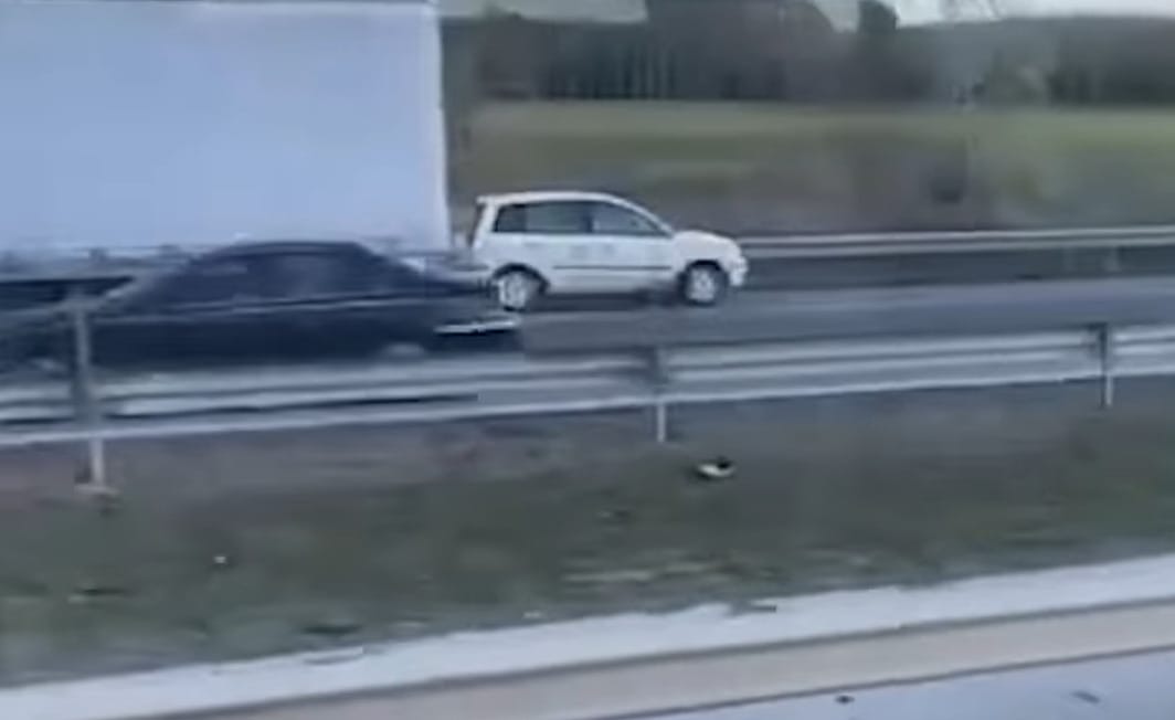 Kilométereken át a forgalommal szemben száguldott az M0-son egy Ford – videó