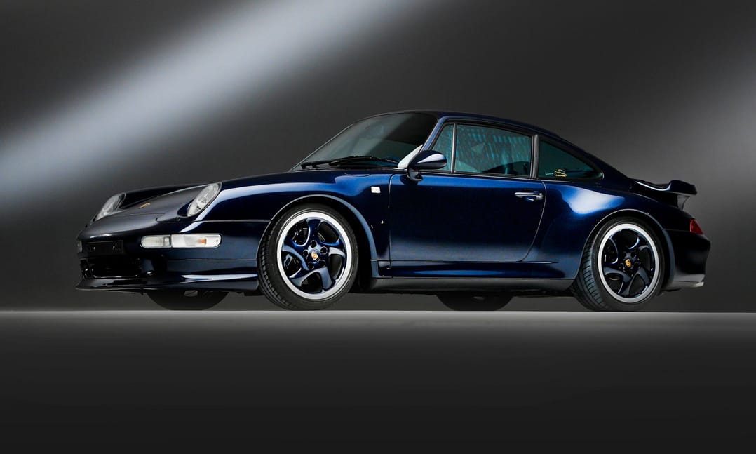 Egy darabka történelem: az utolsó léghűtéses Porsche új gazdára vár