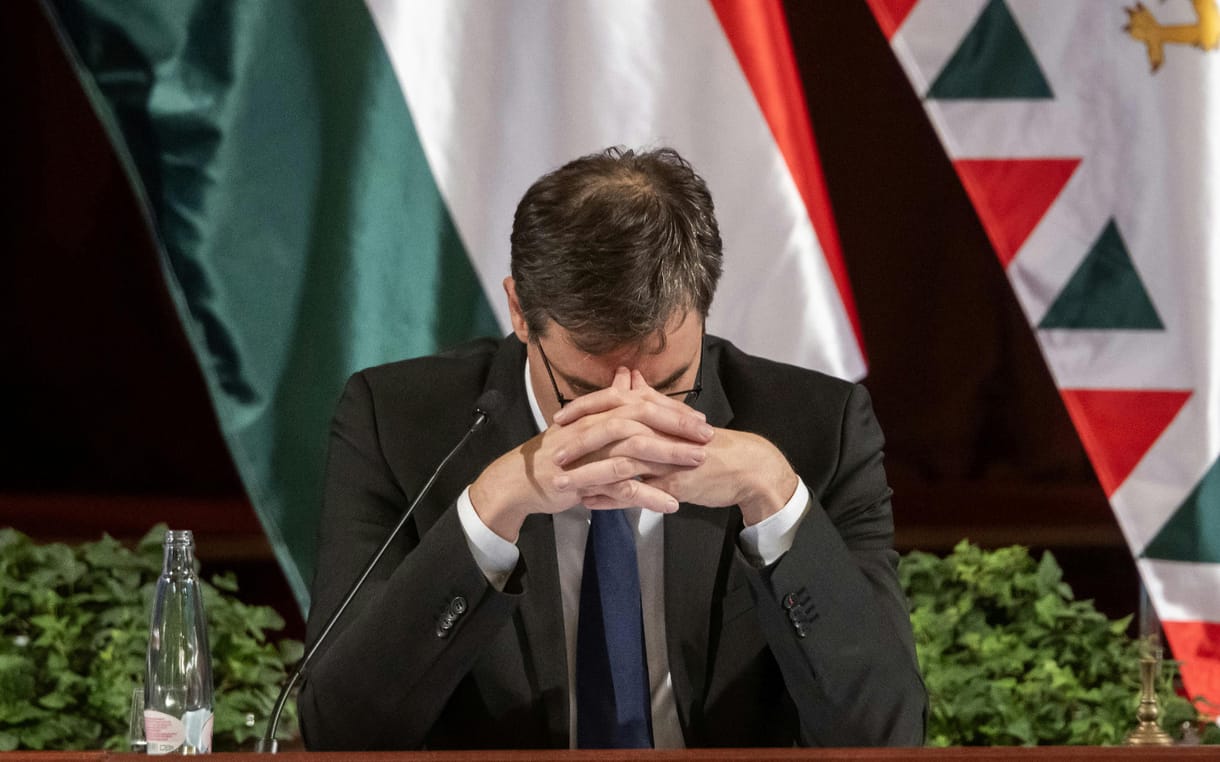 31 milliárdos mínuszba csúszott, őszig folyószámlahitelből gazdálkodik a főváros