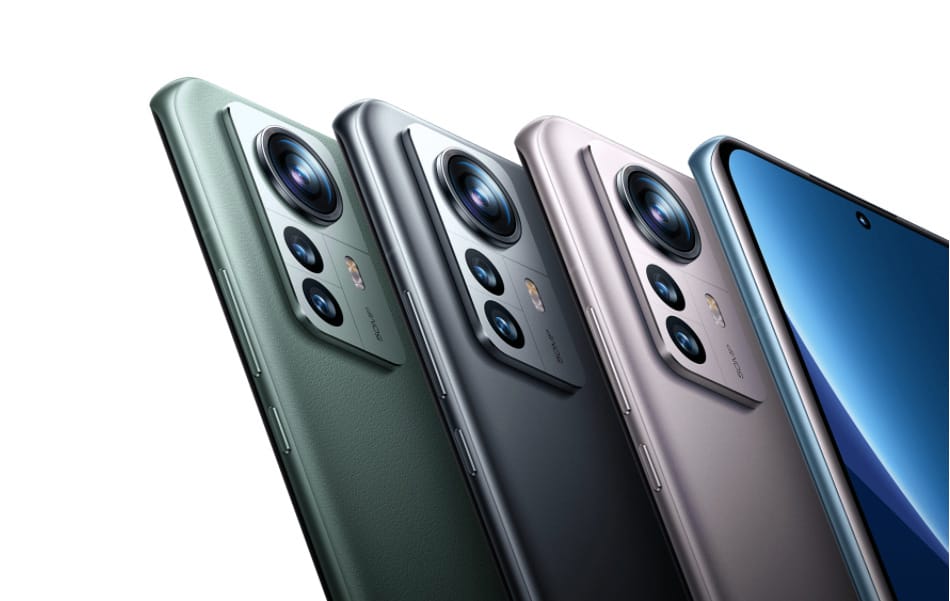 Csúcsképességekkel itt a Xiaomi 12 széria