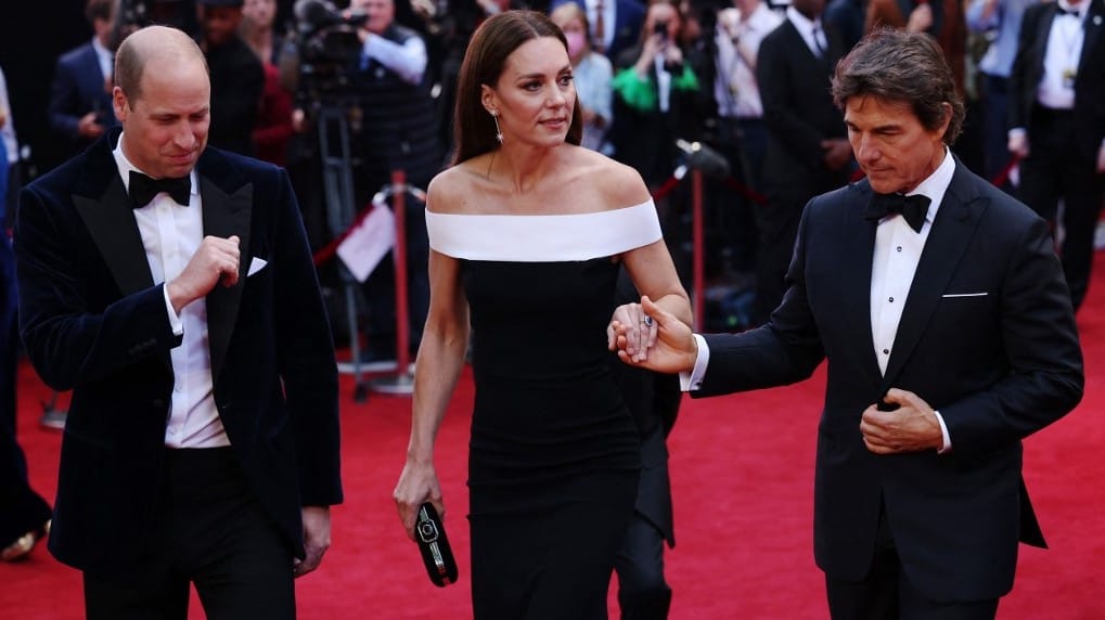 Tom Cruise Katalin hercegnével és Vilmos herceggel vonult végig a vörös szőnyegen