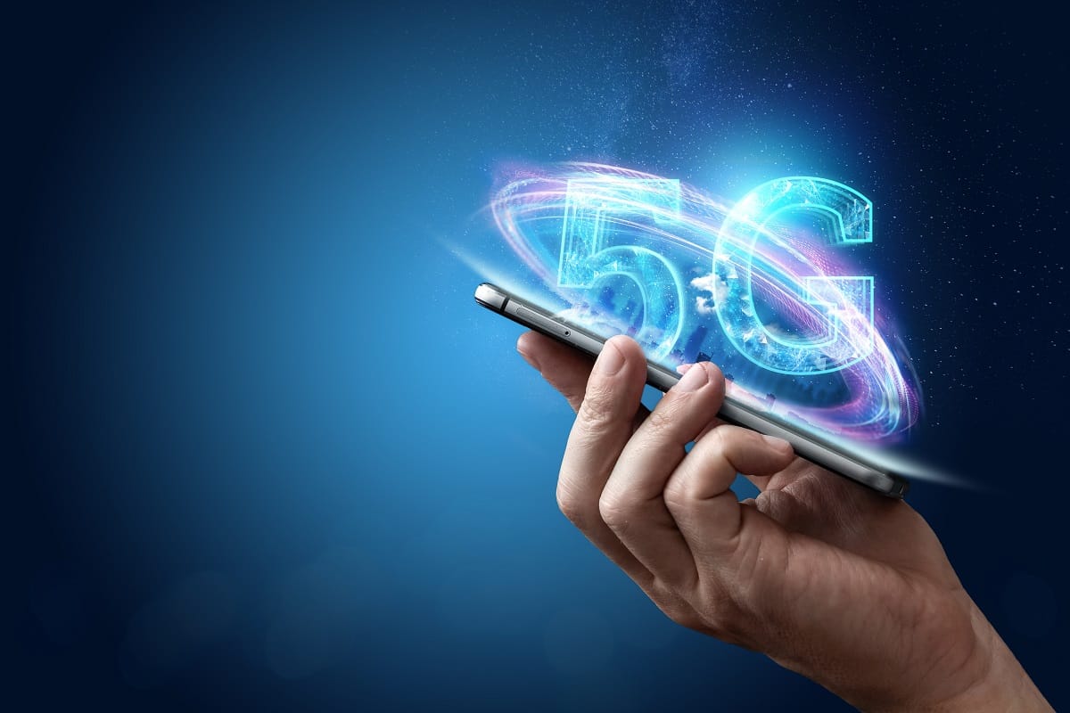 Ősszel jön az 5G, de mit kell tudni róla?