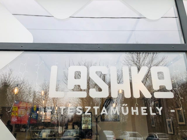 Hasbeszélő: Más tészta egy más Óbudán