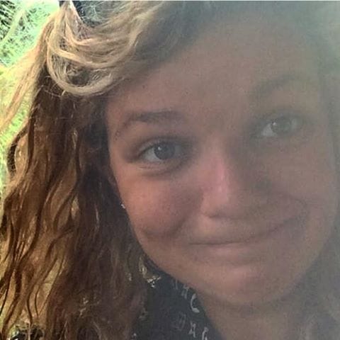 Ujjnyi pióca költözött egy turista orrába, a tus alatt vette észre