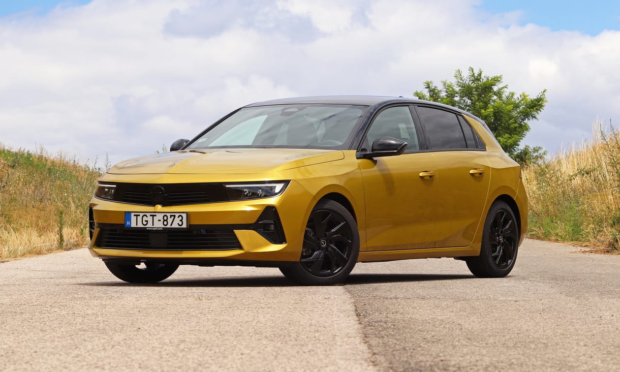 Vajon hogy tetszene Antall Józsefnek? Teszten a vadonatúj Opel Astra