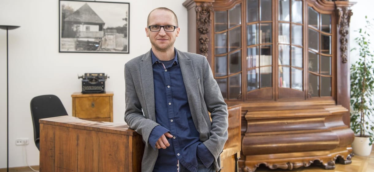 Demeter Szilárd: Semmiféle könyvet nem égetünk, nem darálunk
