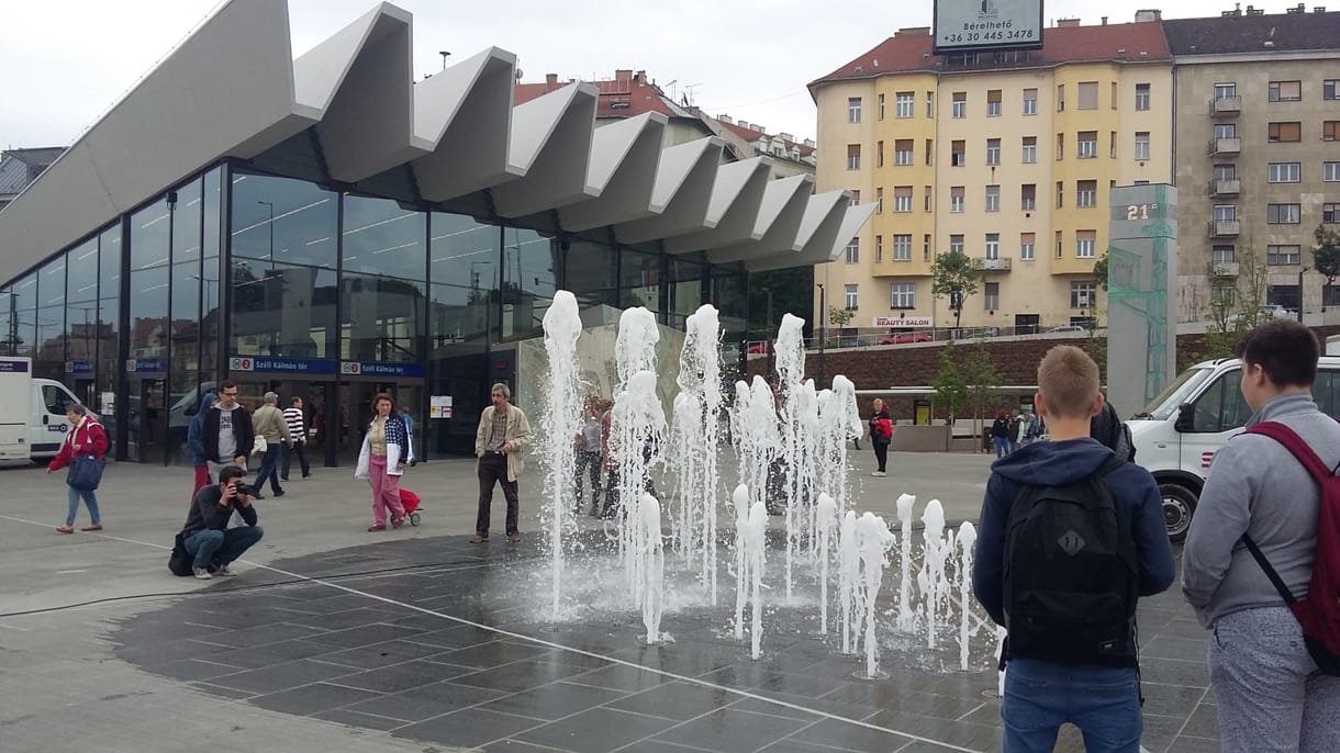 Feljelentést tesz a Jobbik a Széll Kálmán tér felújítása miatt