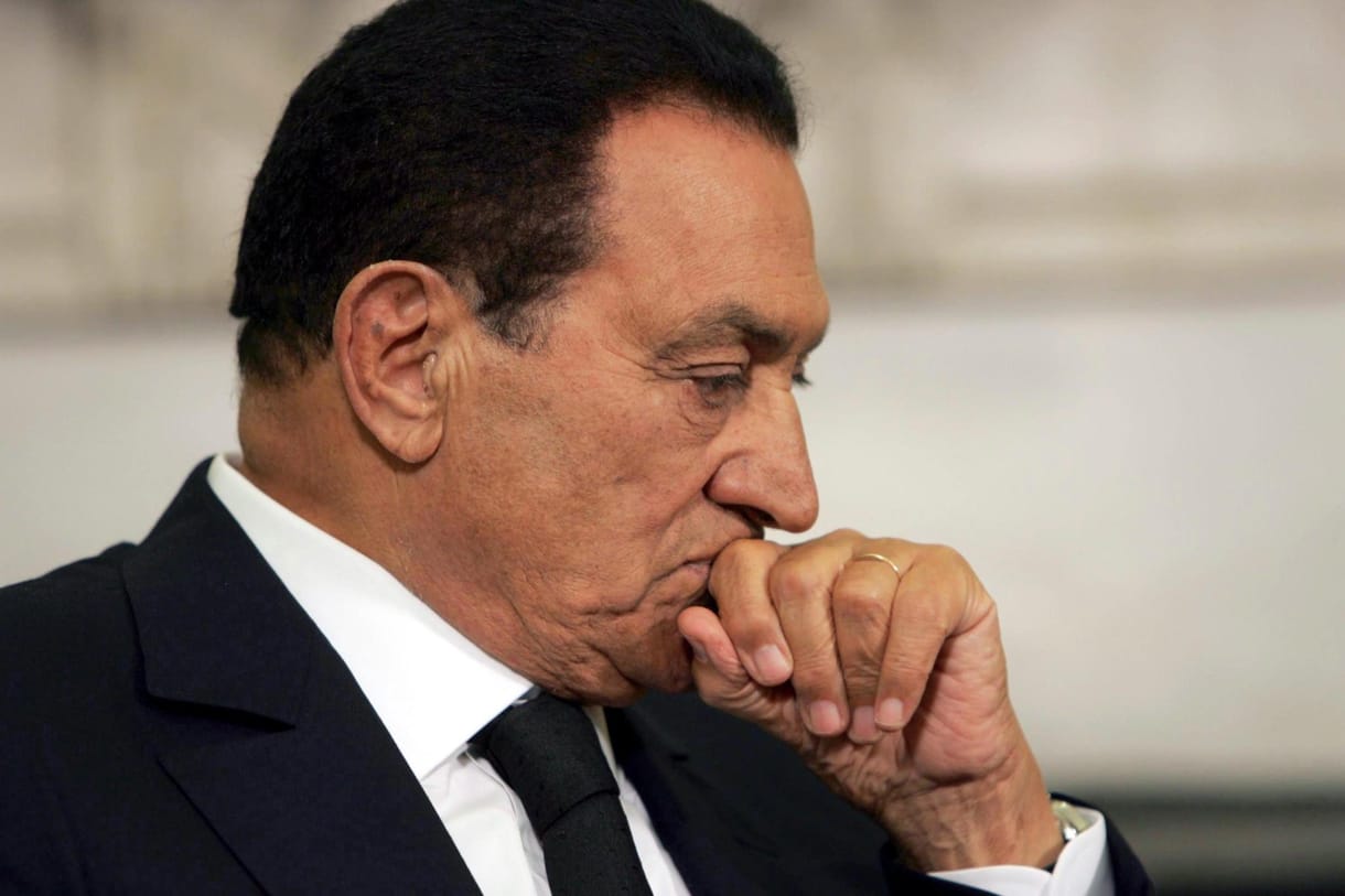 Az egyiptomi hadsereg cáfolja, hogy Mubarak kegyelmet kap 