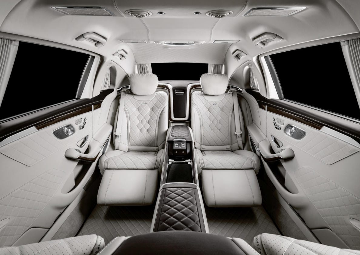 Luxusautóban nincs feljebb a dekadens Mercedes-Maybach Pullman S650-nél