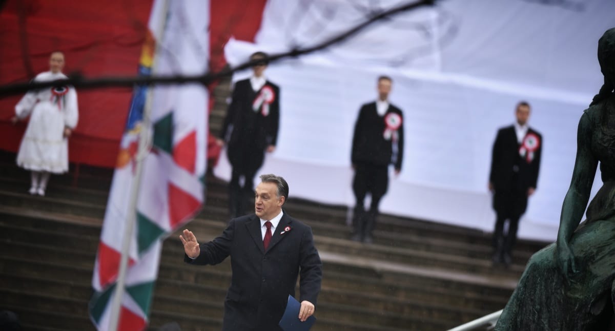 Nemzeti ünnep: Orbán Európa ellen, Pukliék Orbán ellen