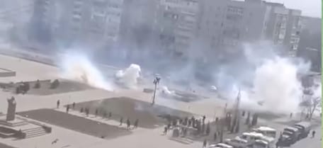Ágyúzással oszlathattak fel egy oroszellenes tüntetést Enerhodarban