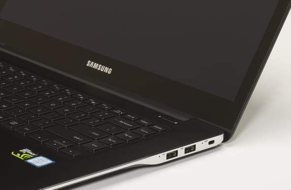 Könnyű és erős: windowsos csúcsragadozót villantott a Samsung