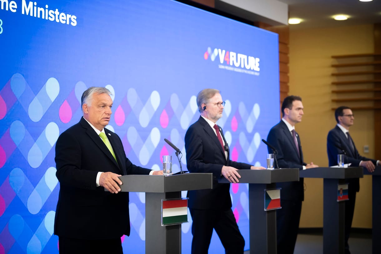 Orbán Viktor: Nincs okunk, hogy az orosz–ukrán háborúhoz való hozzáállásunkon változtassunk