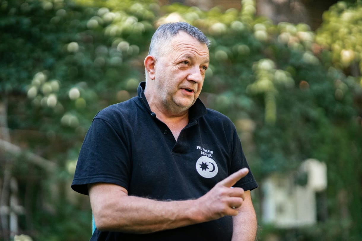 Pesty László szerint két különbség van közte és Magyar Péter között, de 95 százalékban támogatja őt