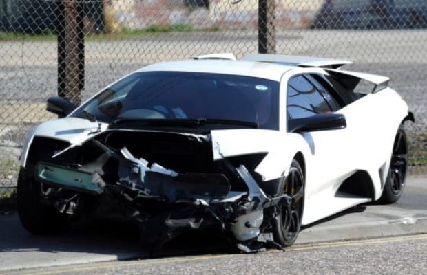 Több autót is letarolt a megvadult Lamborghini – fotók