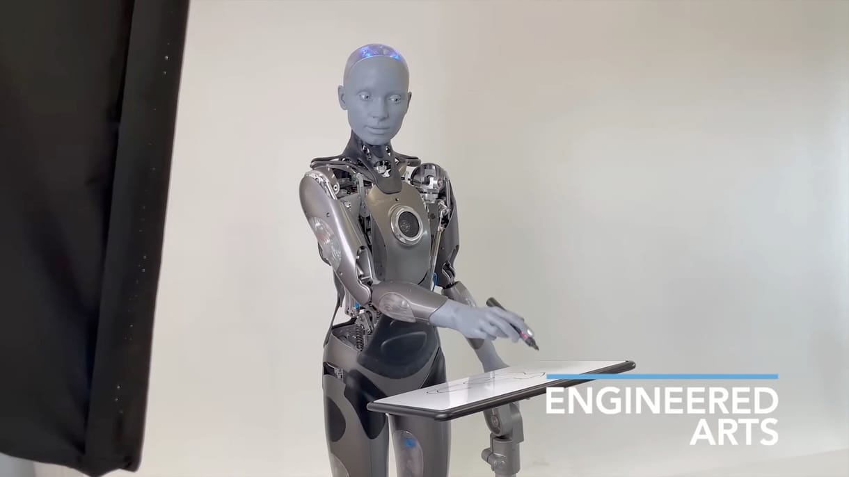 Macskát rajzolt a megszólalásig emberi robot, aztán egészen váratlanul reagált, amikor nem voltak maradéktalanul elégedettek az alkotásával