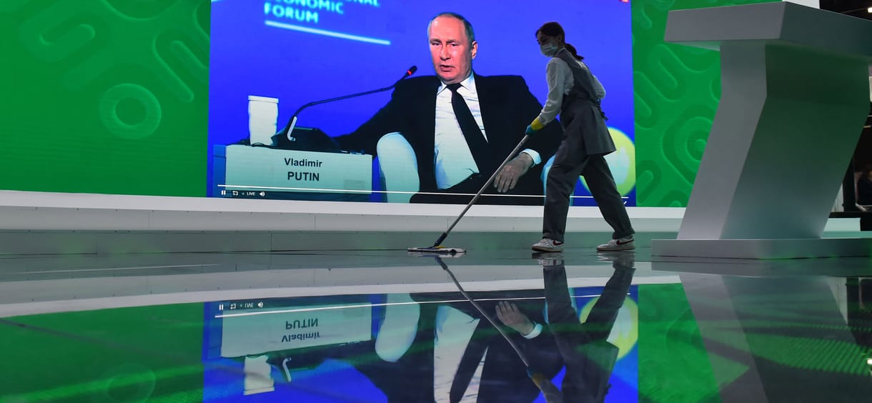Foreign Affairs-elemzés: Túlélheti Putyin a háborút?